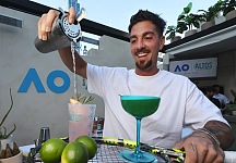 跟着澳网明星吃遍悉尼！男神Kokkinakis的隐藏美食地图（组图）