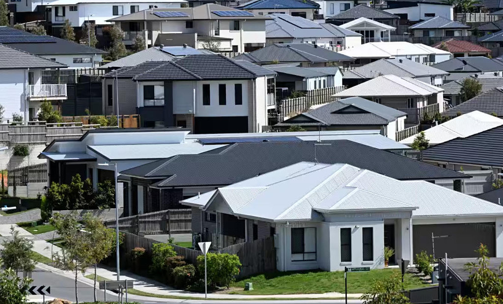中国投资者涌入澳洲房市!8年购入2万多套住宅,维州成首选买房目的地(组图) - 6