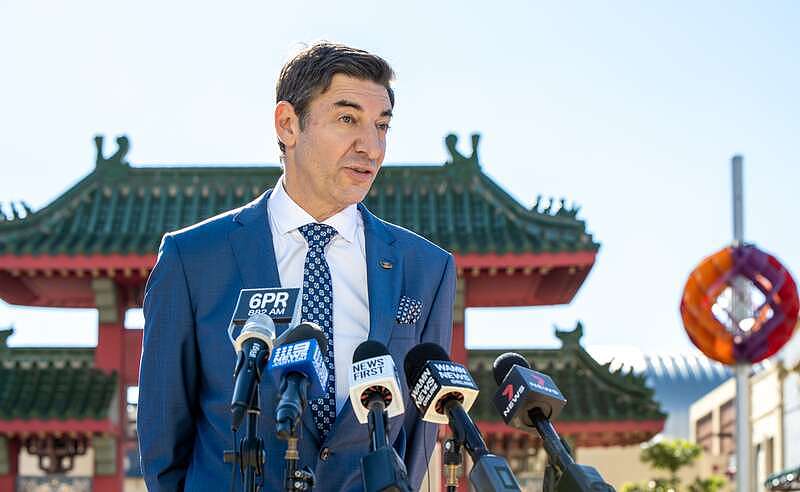 半年两次被烧！珀斯烟店遭连环纵火真相曝光(图) - 2