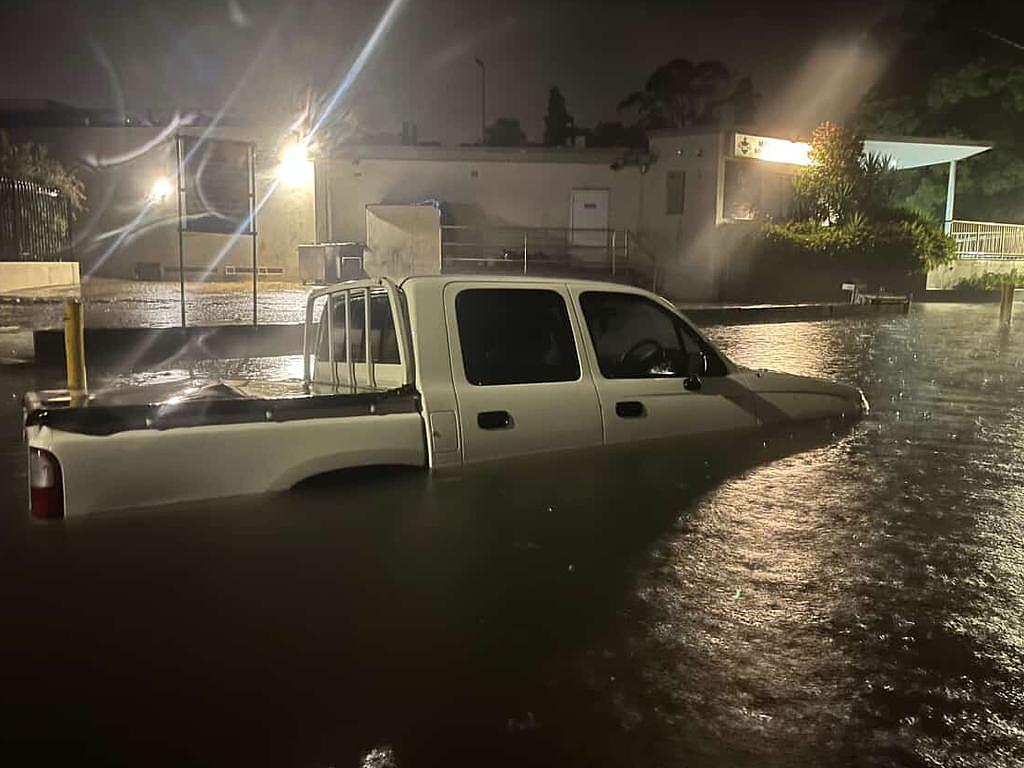 1200名志愿者彻夜出动！悉尼强降雨后开启大清理，本周迎晴好天气（组图） - 2