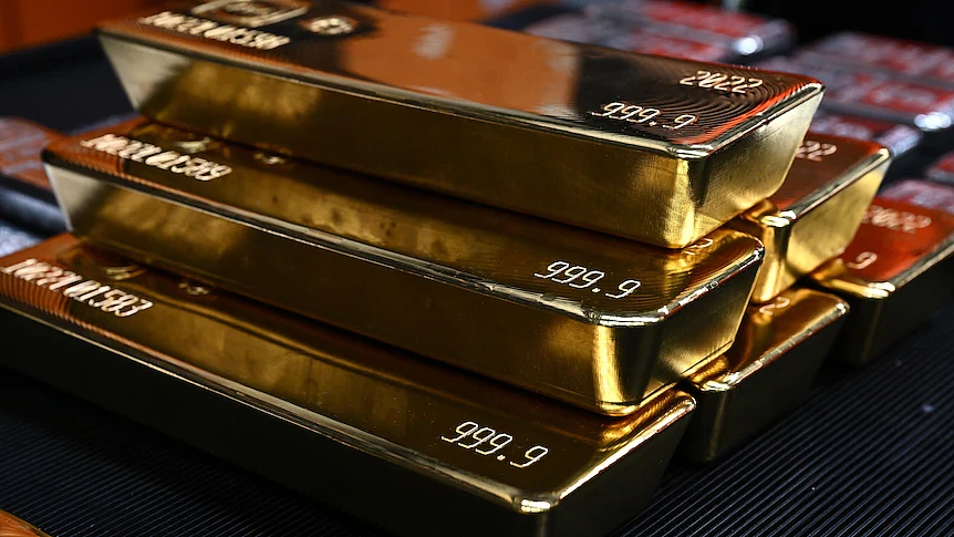 见证历史！金价首次突破5000美元大关，澳洲街头现抢金潮，专家预测“今年或冲向6400”（组图） - 1