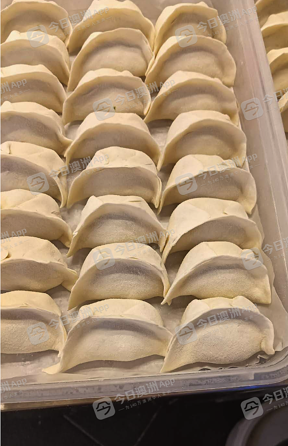 “处得不好”丢饭碗，悉尼华女面点师因一句“闲话”被炒鱿鱼！怒而讨薪：“违法还理直气壮”（组图） - 1