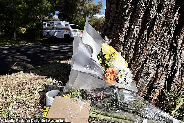 珀斯富人区血案,一家四口惨死家中!两名未成年遇害,父母留遗书疑因绝望自尽(组图) - 6