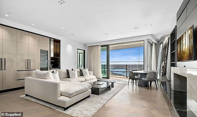杨兰兰搬新家，入住顶级海景公寓！同楼层房源周租高达$8500（组图） - 4