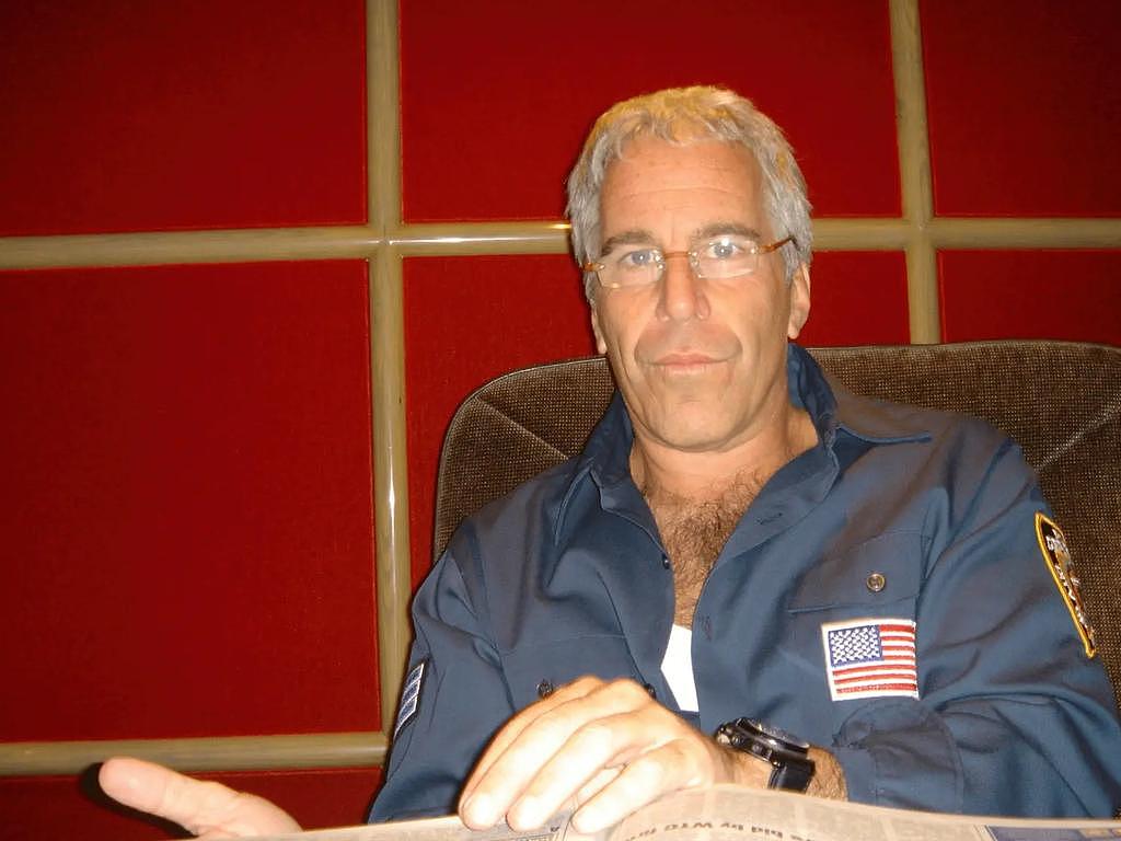 300万页爱泼斯坦文件公开:陆克文名字出现百余次!本人坚决否认曾与其见面(组图) - 4