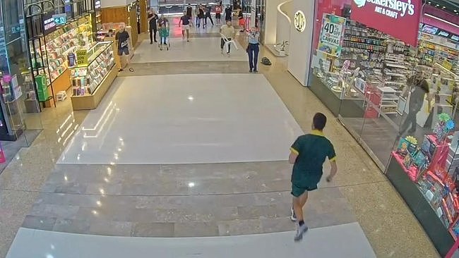 Bondi商场砍人案调查：医生重大失职被点名，6人遇害真相曝光（组图） - 1