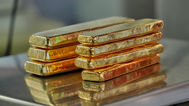 黄金白银价格暴跌,2天蒸发$10万亿!悉尼CBD仍现排队抢购潮,背后真相曝光(组图) - 1