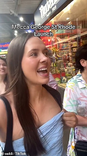 Rhode澳洲首发引暴动!悉尼街头千人疯抢,粉丝:“这是我生命中最紧张的一个早晨”(视频/组图) - 3