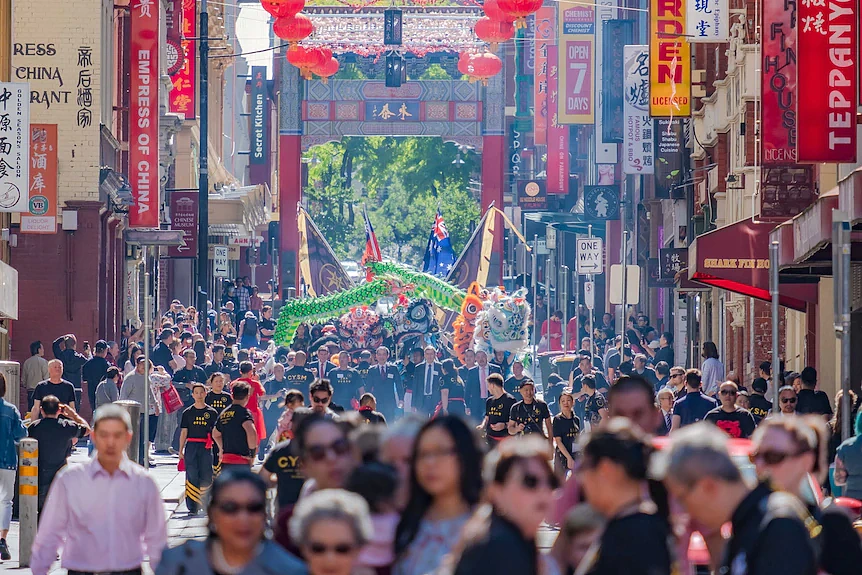2026火马年春节将至：各地庆典活动全攻略，风水师预警“火马”不寻常（组图） - 7