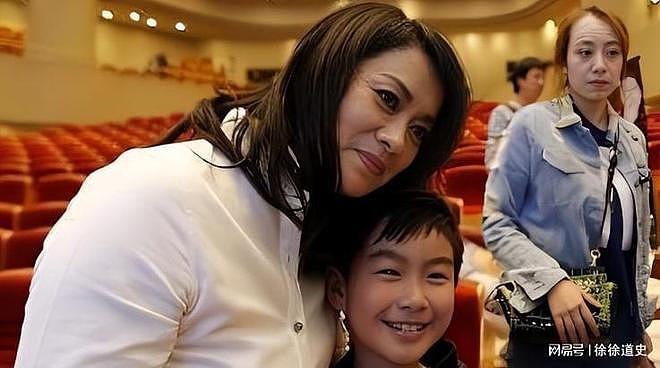 260亿遗产直接放弃!中植集团暴雷后,才知带女儿赴美生活的毛阿敏有多清醒(组图) - 7