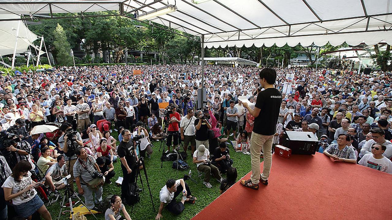 非法游行引公愤!澳媒体人建议澳洲引入新加坡模式:严禁外国人参与示威(组图) - 3