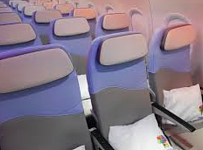 【留学生活】10+小时长途飞机经济舱舒适生存指南（图）