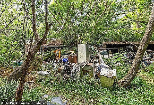 堆满垃圾且禁止看房!澳破旧“囤积房”引40名竞标者疯抢,$128万成交(组图) - 3
