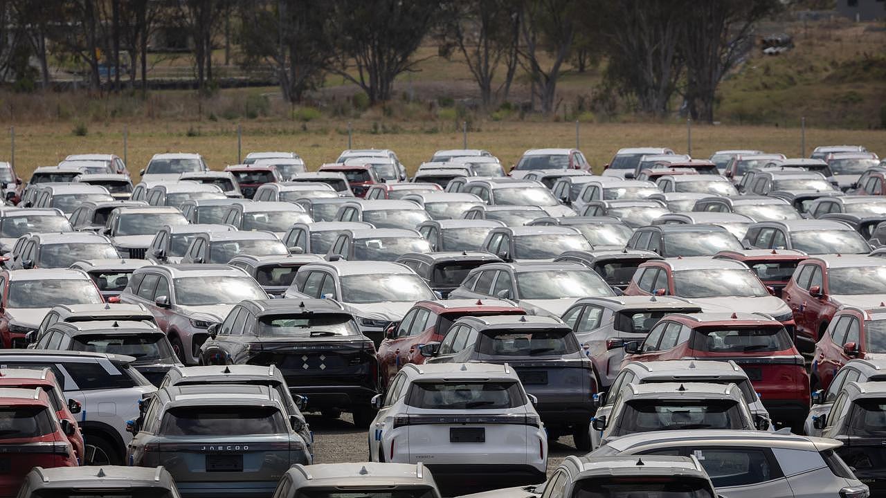 澳媒：BYD囤积数千辆电车，靠碳积分躺赚$3.14亿（组图） - 5