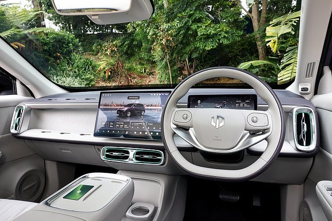 起售价$38999!澳洲道路测评零跑B10,起售价$3899(组图) - 6