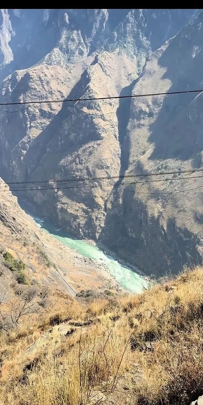 大年初五男童虎跳峡坠崖，不幸遇难！事发于未开放区域（组图） - 2