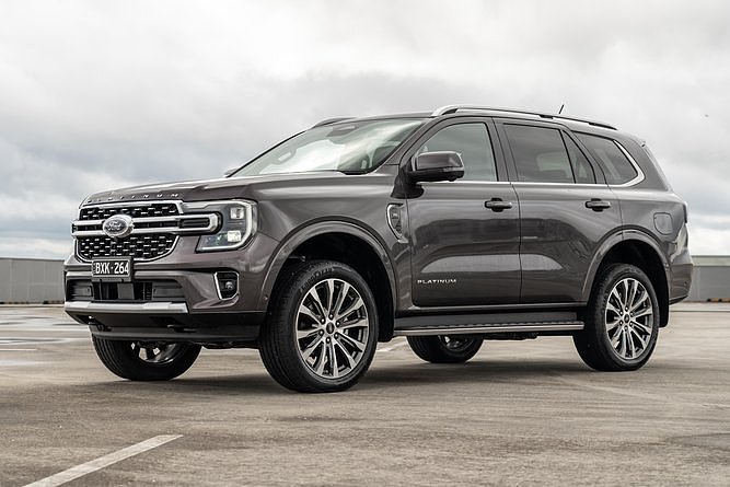 预算6万还是14万?澳洲专家测10款SUV,这两款牵引3.5吨最轻松(组图) - 5