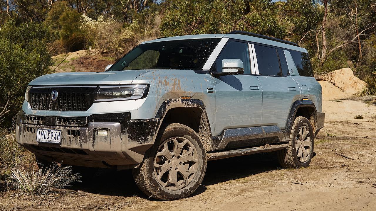 比亚迪豪华品牌Denza进军澳洲!B5起价$81,000挑战普拉多,4.8秒破百(组图) - 6