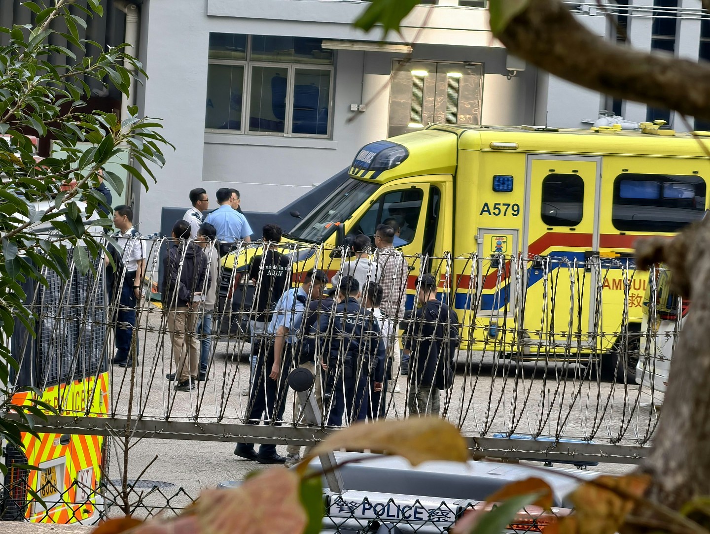 香港警署惊传自杀案：23岁女警清晨持枪自轰头部，当场身亡（组图） - 15