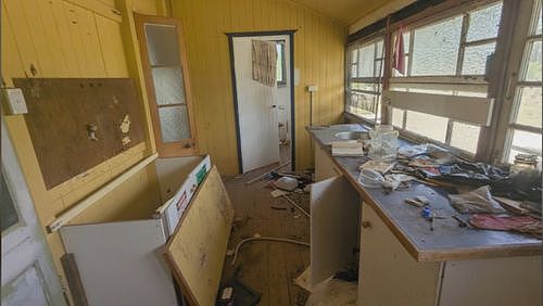 曾致3人死亡！澳洲恐怖袭警案“凶宅”$19万紧急开售，屋内枪柜竟原封未动（组图） - 4