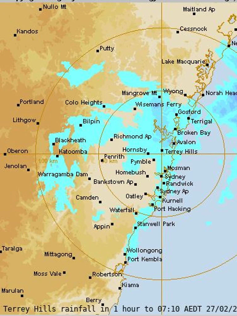 3小时降雨超100毫米!悉尼迎特大暴雨,晚高峰通勤陷瘫痪,逾3000户家庭断电(组图) - 2