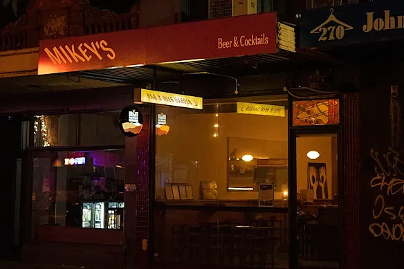 墨尔本8家新开酒吧全攻略:秘密屋顶、火车站改造店,约上好友去打卡(组图) - 1