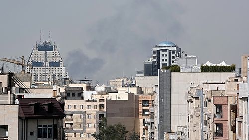 特朗普下令空袭伊朗!艾博年紧急发声:支持美方行动(组图) - 3