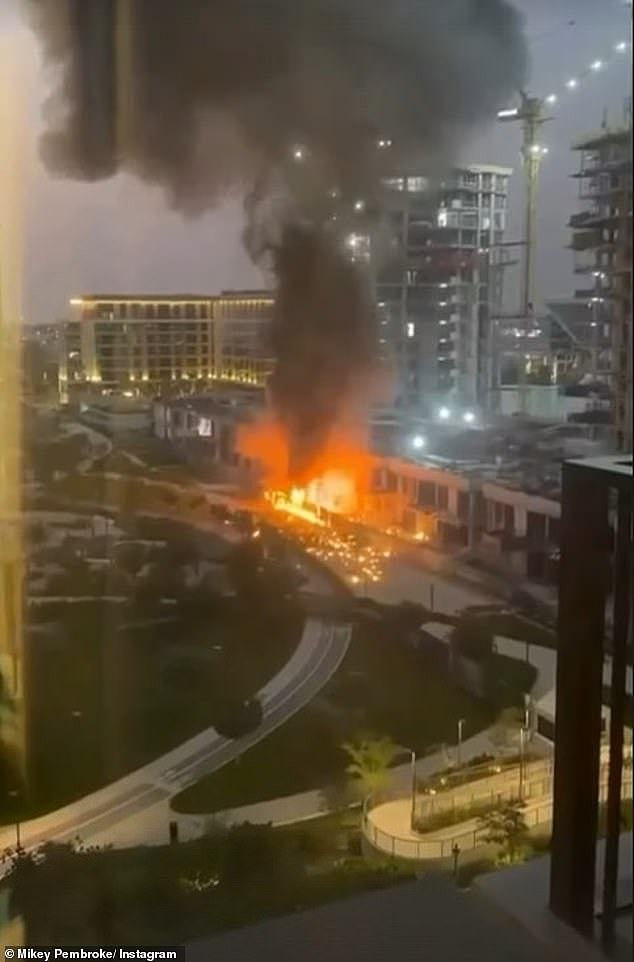 “就在我旁边！”澳洲名人在迪拜亲历导弹袭击，20次爆炸震碎宁静，多处酒店起火（组图） - 2
