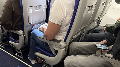中东冲突升级致多国领空关闭,大批澳洲旅客受阻!多家航司停飞,保险或不赔付(组图) - 2