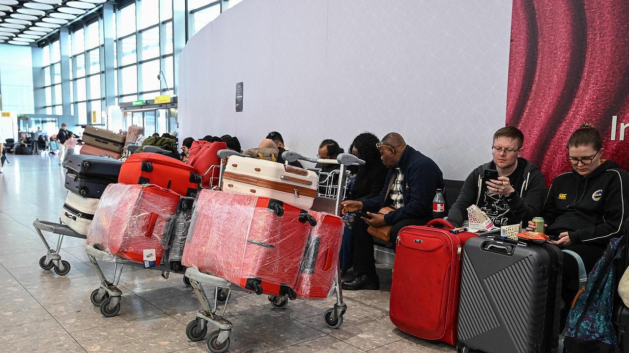 中东领空关闭致航线瘫痪，澳专家急告旅客：千万别主动退票，否则损失惨重（组图） - 5