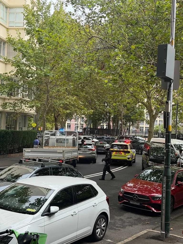 悉尼内城区发生枪击案!2人受伤,枪手被警方当场击毙(组图) - 3
