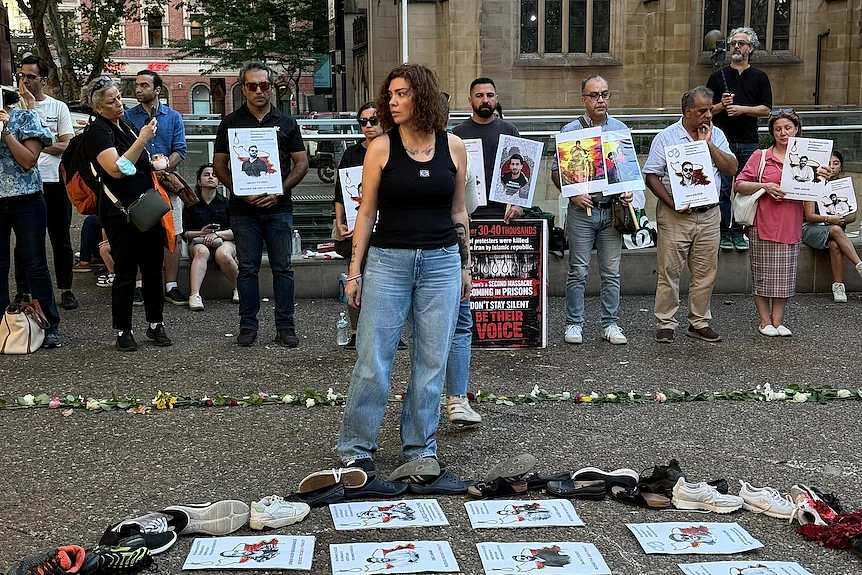 领袖被杀、家乡遭炸…伊朗裔澳人在欣慰与焦虑中挣扎（组图） - 8