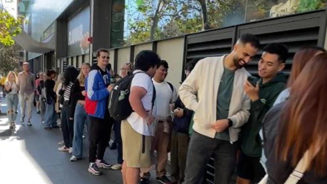 送一年免费鸡翅!Wingstop进驻Parramatta,300份福利开业即领(组图) - 2