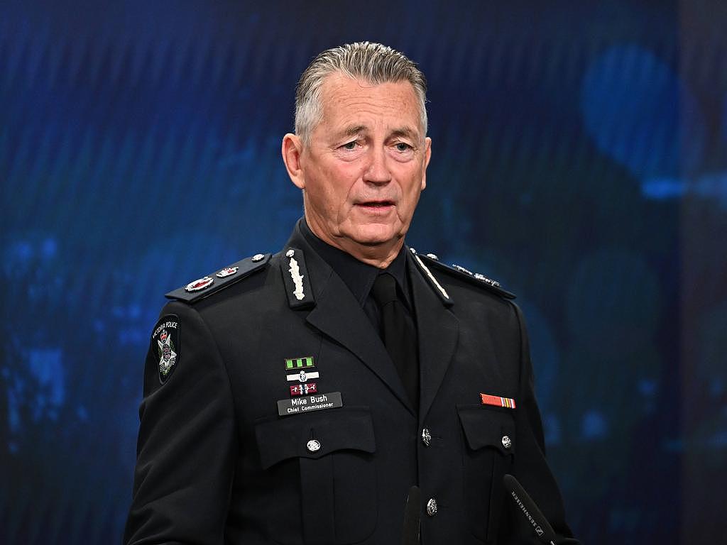 维州警局缺员严重!1545职位空缺!墨尔本多地警局被迫缩减工时,每周仅开两天(组图) - 2
