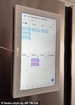 Kmart售价$199智能日历补货：曾遭疯抢秒下架，澳女直呼终于等到了（组图） - 2