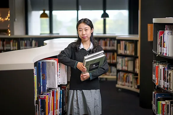澳华人学霸热衷海外求学，英美顶级名校受追捧（组图） - 1