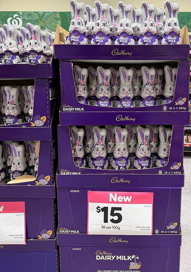 澳洲复活节巧克力卖出“黄金价”?Lindt兔子涨至$20!专家称价格回落要等到2027年(组图) - 4