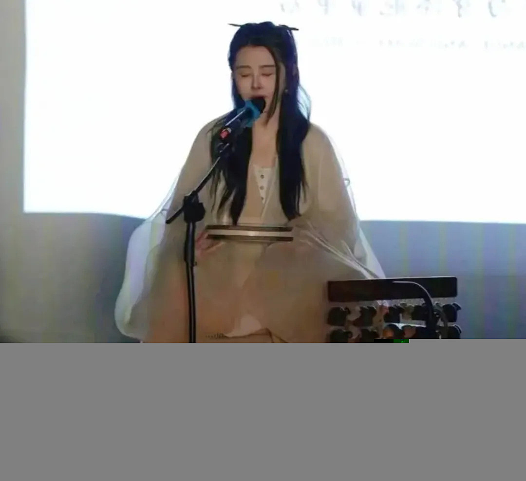 再现聂小倩!59岁王祖贤罕见穿超仙古装亮相!网上炸了...(组图) - 4
