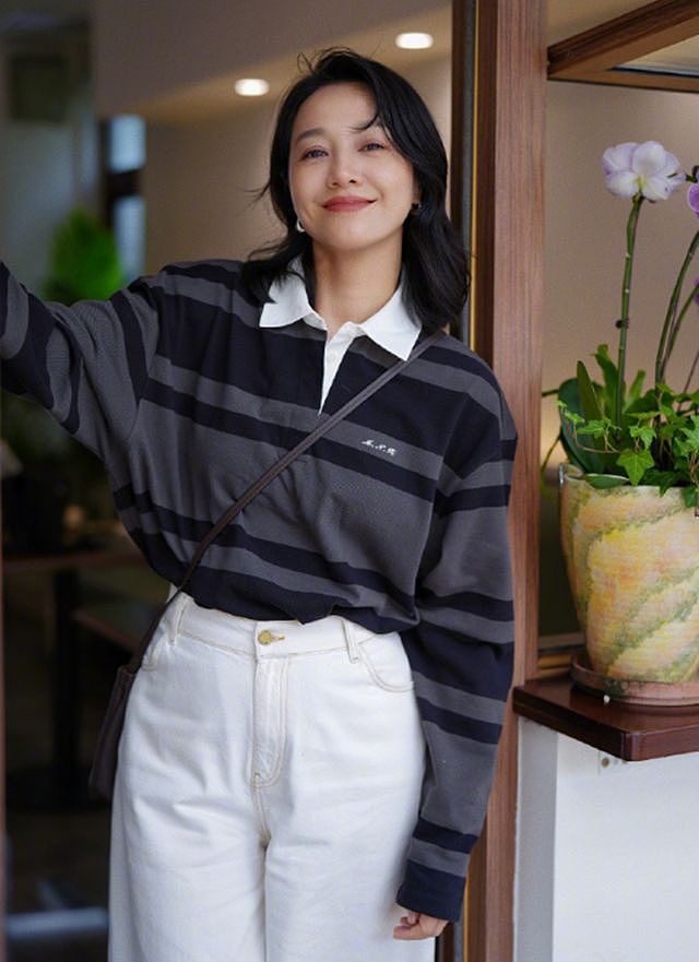 海南偶遇朱丹，本人不显年轻腰粗肚子大，被说除职业跟普通人一样（组图） - 8