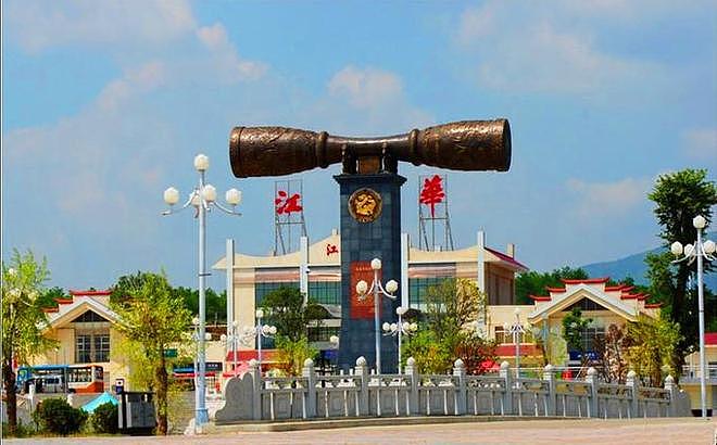 “湖南一对老夫妻双双129岁相恋100年”视频引热议，当地回应（组图） - 3