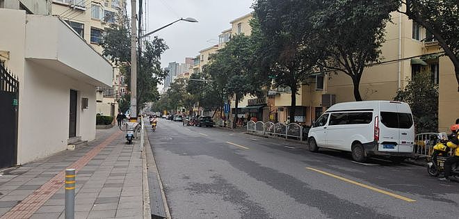 全是网红,上海土拍来炸场了(组图) - 3
