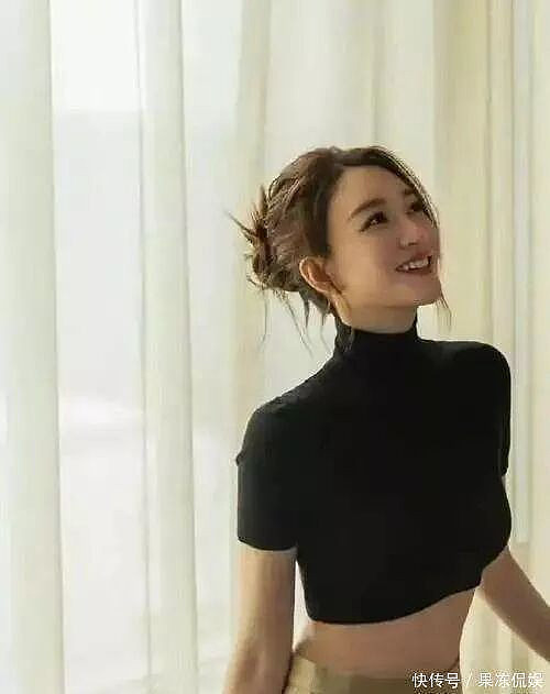 47岁李小冉街头生图，路人大叔看呆（组图） - 7