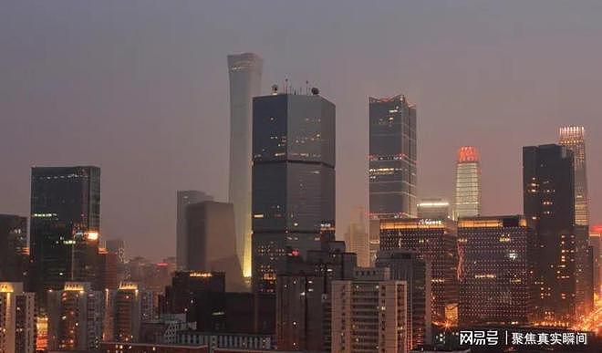 中国造价最高大楼:买地花费63亿,奢华程度超乎想象 - 8