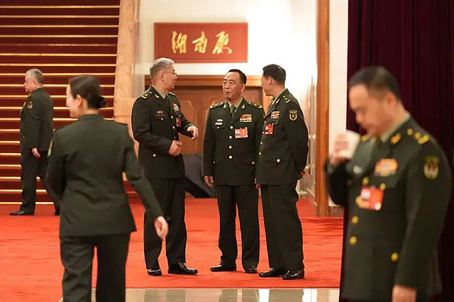 中国两会人事观察:新晋大员、将领寥落与边疆重构(组图) - 3