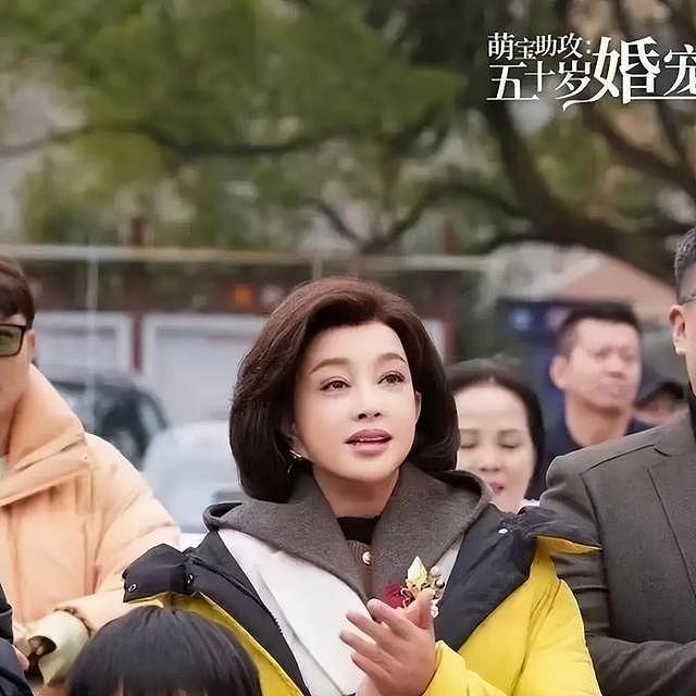 凌晨在北京去世?75岁“风流妖精”刘晓庆,给内娱明星们上了一课(组图) - 8