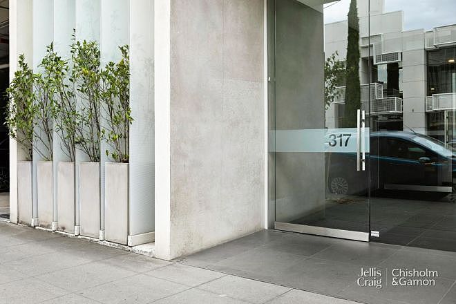 墨尔本房价突破$111万!顶级富人区捡漏指南:$36万起入住Toorak(组图) - 6