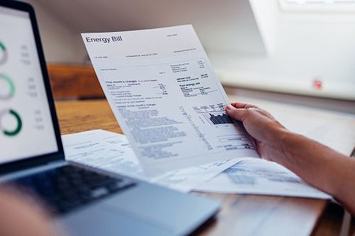 维州电费拟下调3%！家庭1年能省$46，小微企业可省$172（组图） - 1