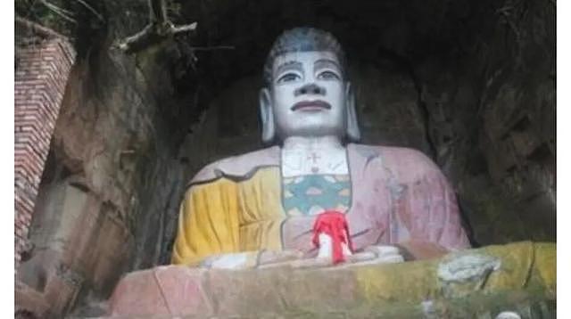 痛心!四川发现罕见唐代皇家文物,竟被村民涂成棕色“土味彩妆”(组图) - 11
