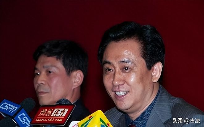 彻底瘫痪!两年了为何许家印迟迟不判刑?真相比你想象的更复杂 - 1