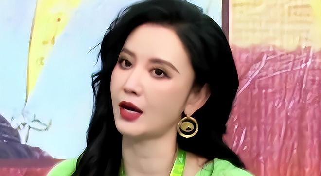 从片酬过亿到赔笑倒酒！昔日顶流明星沦为酒局“工具人”，娱乐圈残酷生存链曝光 - 7